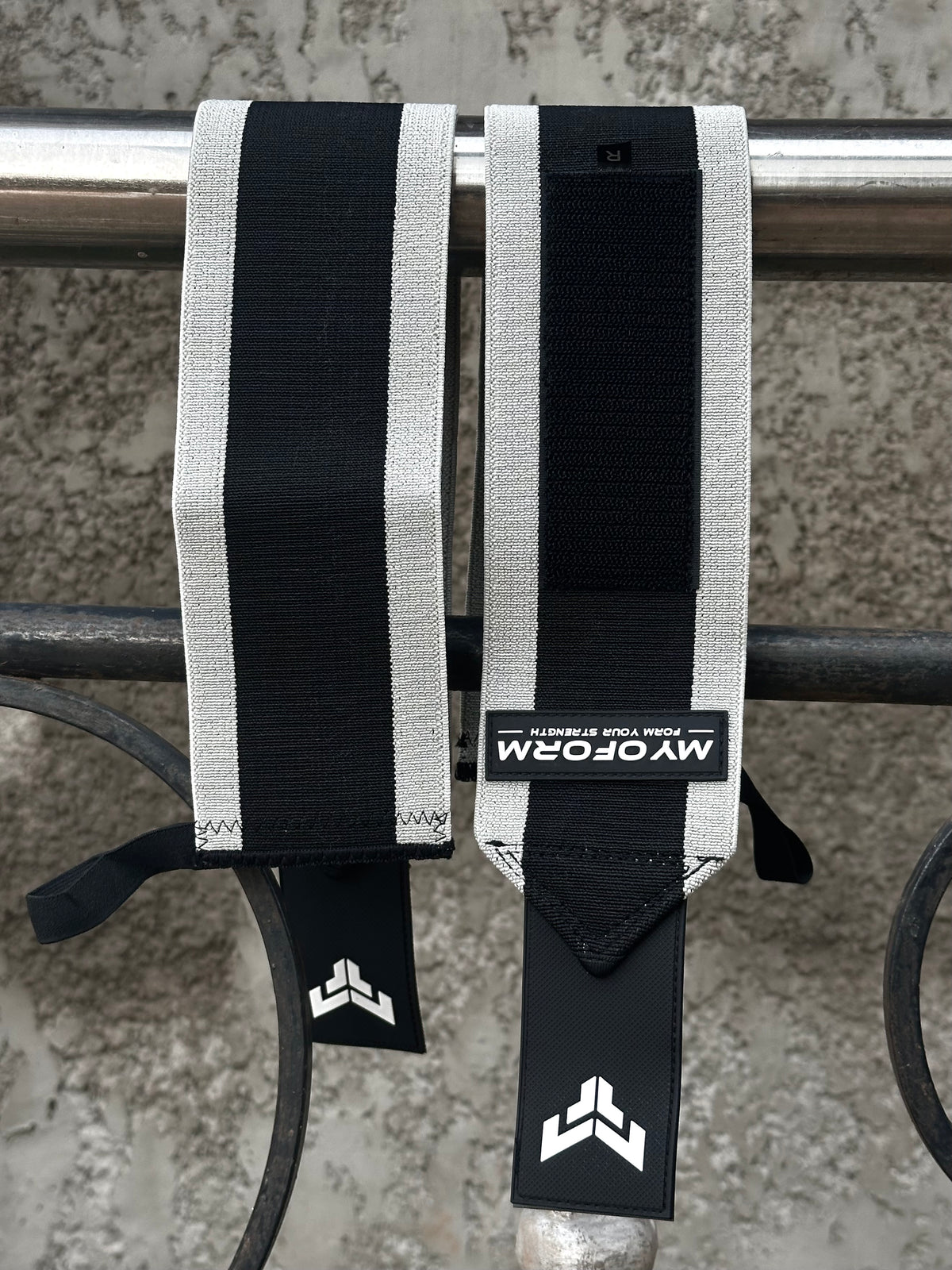 MYOFORM Adjustable Wrist Wraps